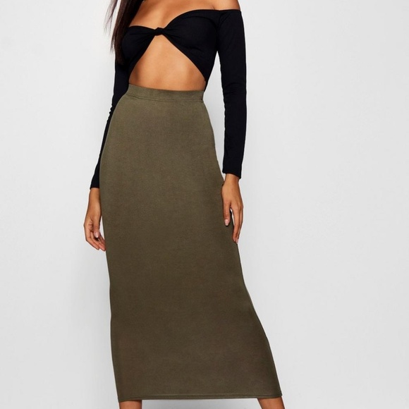 Dresses & Skirts - Olive Midi length Skirt